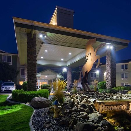 Ritzville Best Western Bronco Inn מראה חיצוני תמונה
